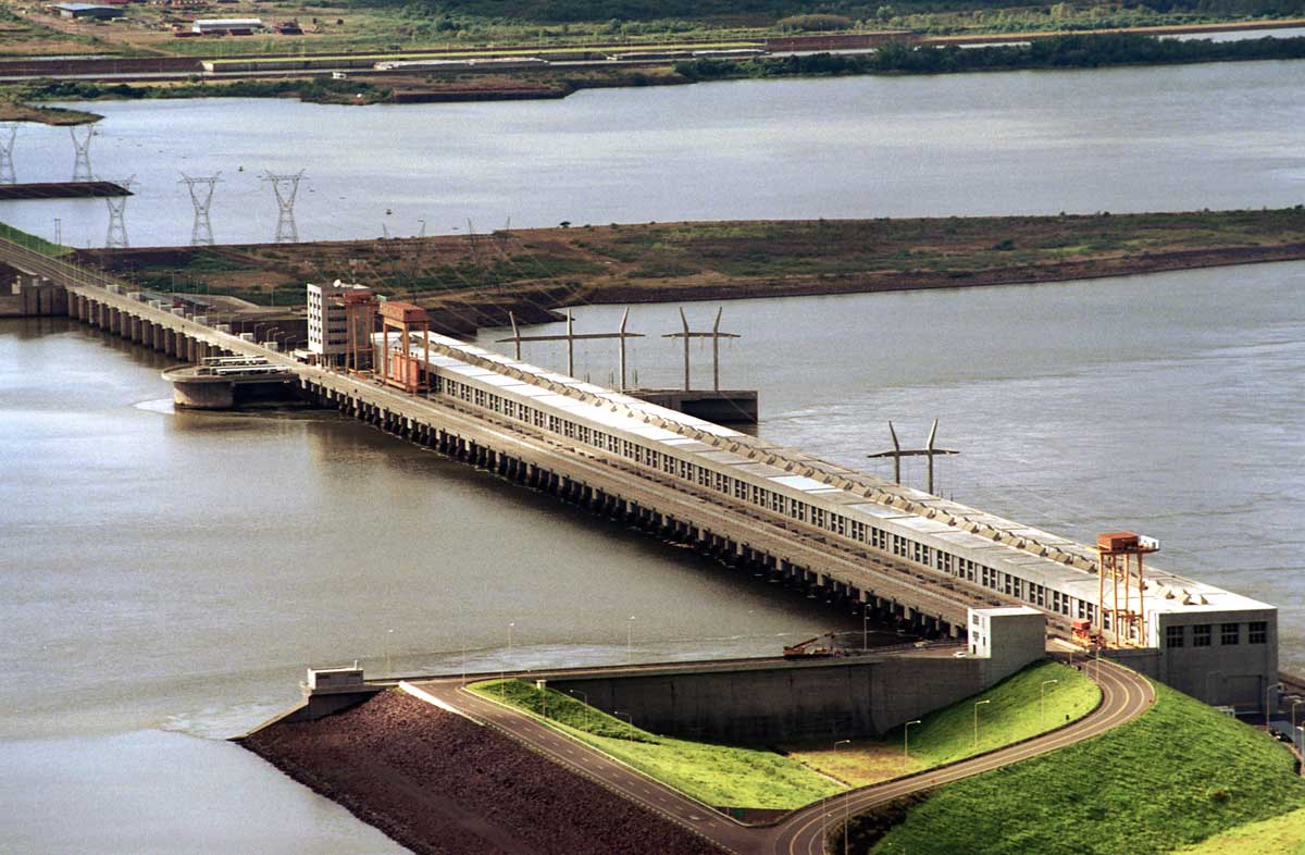 Se estima que esta semana se relanzará la construcción de las centrales hidroeléctricas en Santa Cruz