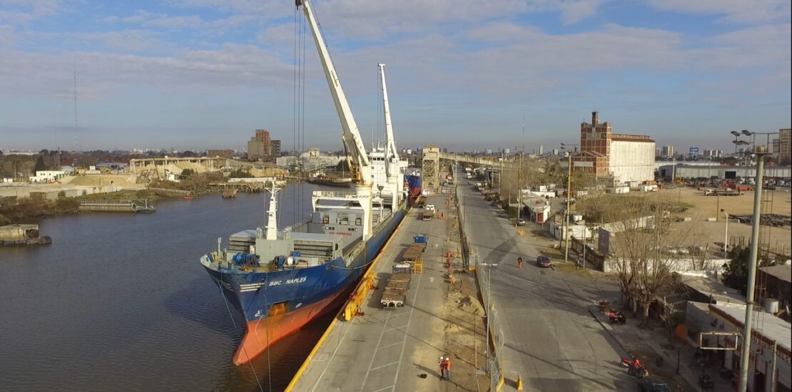 Puerto Dock Sud: avanzan las obras para certificar el Código PBIP en el Muelle Público