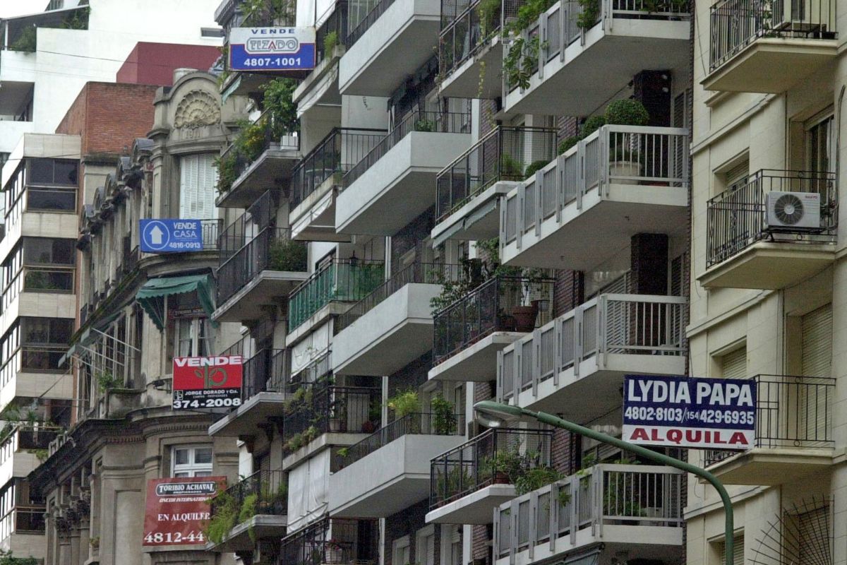 Mercado inmobiliario: afirman que, “el metro cuadrado está al mismo precio que en 2002”